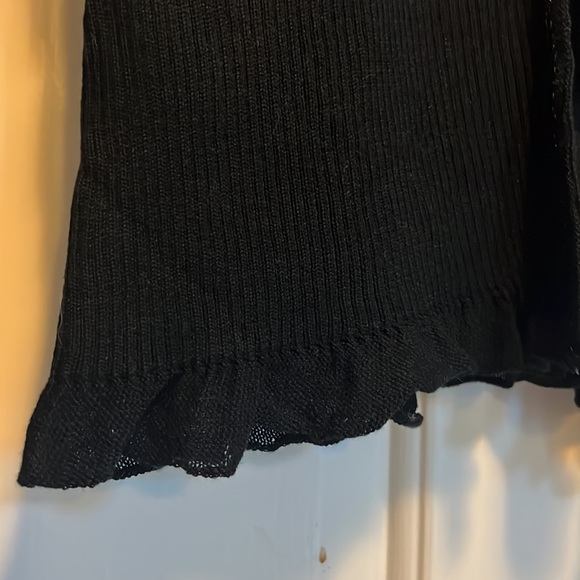 Top - Picture 6 of 10